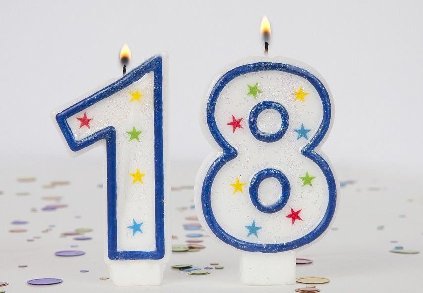 4  Colors Star Painting Number Birthday Candles , Handmade Paraffin Wax Candles